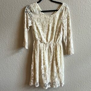 Sugar lips lace dress size small cream